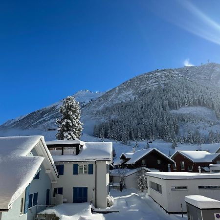 Mondholz Ferienwohnung Andermatt Buitenkant foto