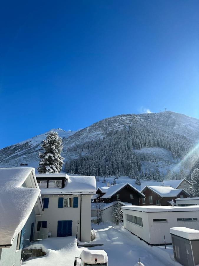 Mondholz Ferienwohnung Andermatt Buitenkant foto