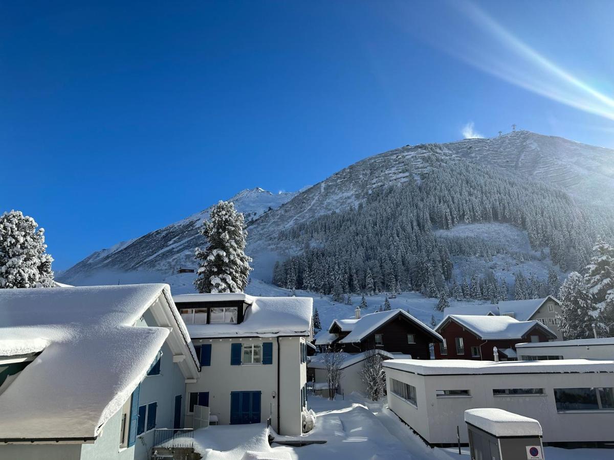 Mondholz Ferienwohnung Andermatt Buitenkant foto