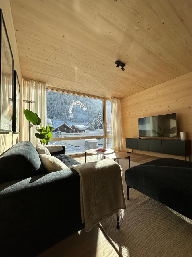 Mondholz Ferienwohnung Andermatt Buitenkant foto
