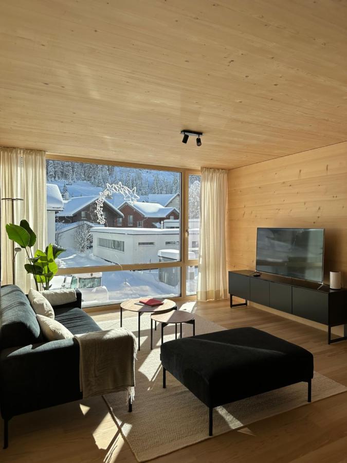 Mondholz Ferienwohnung Andermatt Buitenkant foto